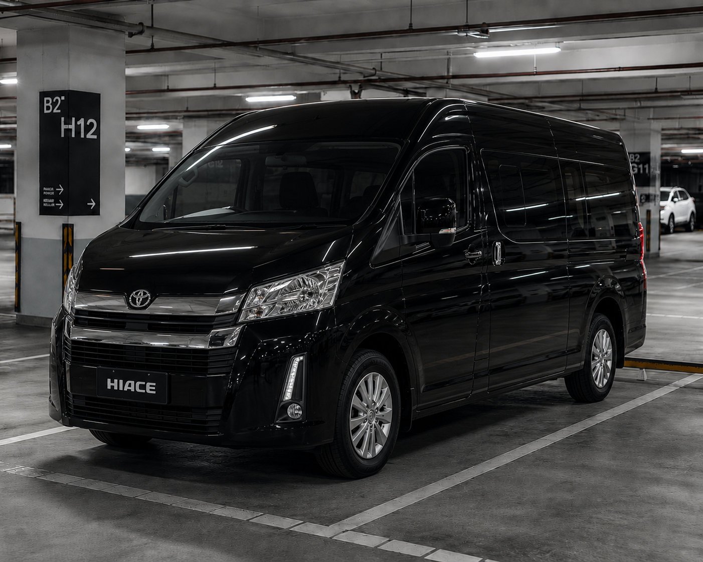 Toyota Hiace untuk private tour Bali